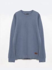Sweter męski bawełniany klasyczny niebieski Reyli 401. Niebieskie swetry męskie BIG STAR, l, bez wzorów, z bawełny, eleganckie, bez kołnierzyka, bez ramiączek. W wyprzedaży za 179.99 zł.