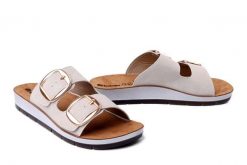 INBLU CP-61 002 beżowy, klapki damskie. Brązowe klapki damskie Inblu, na lato, bez wzorów, bez obcasa, bez zapięcia. Za 86.99 zł.