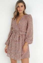 Różowa Sukienka Cekinowa z Kopertowym Dekoltem Cidoly. Czerwone sukienki damskie Born2be, na co dzień, l, bez wzorów, eleganckie, bez kołnierzyka, bez ramiączek, mini, kopertowe. Za 199.99 zł.