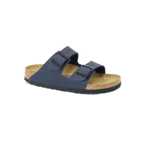 Klapki damskie Birkenstock Arizona. Niebieskie klapki damskie Birkenstock, bez wzorów, z materiału, sportowe, bez obcasa, bez zapięcia. Za 469.99 zł.