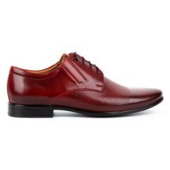 Olivier Buty wizytowe 482 czerwone. Czerwone buty wizytowe męskie bez wzorów, z jeansu, bez obcasa, bez zapięcia. Za 367.89 zł.