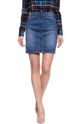SPÓDNICA JEANSOWA LEE A LINE SKIRT BLUE DROP L38NROEM 112108295. Niebieskie spódnice damskie Lee, l, bez wzorów, z jeansu, trapezowe. W wyprzedaży za 69.99 zł.