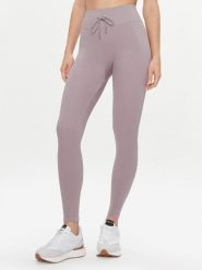 Guess Legginsy Rib-Seamless V4RB00 Z3CC0 Fioletowy Slim Fit. Fioletowe legginsy damskie Guess, z aplikacjami, z syntetyku. Za 399.99 zł.