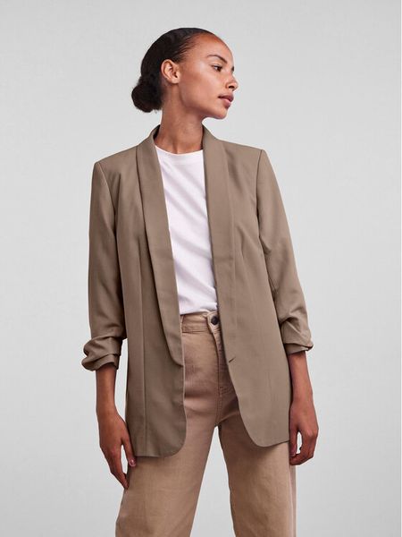 Pieces Marynarka 17090996 Beżowy Regular Fit. Brązowe marynarki i żakiety damskie Pieces, bez wzorów, z syntetyku, bez kołnierzyka, bez ramiączek. Za 129.99 zł.