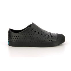 Trampki Native Jefferson. Czarne trampki i tenisówki damskie Native Shoes, bez wzorów, bez zapięcia. Za 199.99 zł.
