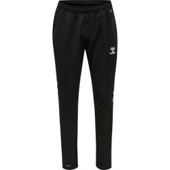 Spodnie dresowe piłkarskie męskie Hummel Core XK Training Poly Pants. Czarne spodnie sportowe męskie Hummel, m, bez wzorów, z dresówki, do piłki nożnej. Za 125.00 zł.