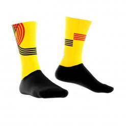 Skarpetki Bioracer Tech Belgique Edition Olympique. Białe skarpetki damskie BIORACER, bez wzorów, z materiału. Za 132.50 zł.