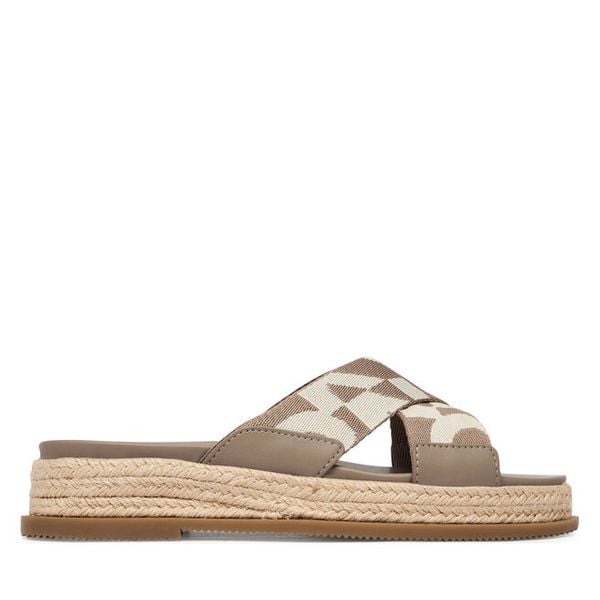 Klapki DKNY. Brązowe klapki damskie DKNY, bez wzorów, bez obcasa, bez zapięcia. Za 341.99 zł.