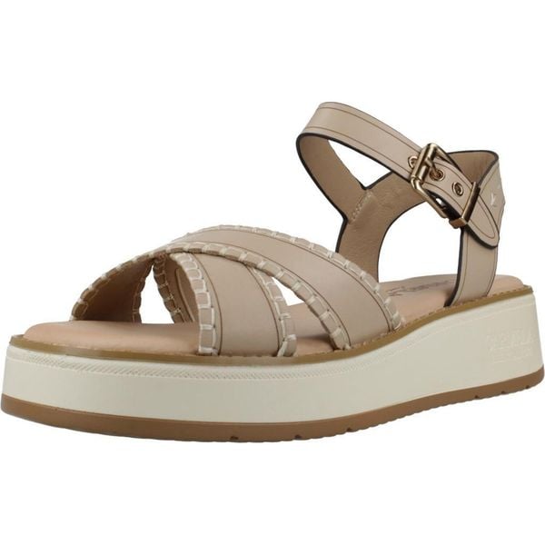 Sandały CARMELA 162245C Beżowy. Brązowe sandały damskie Carmela, bez wzorów, ze skóry, bez obcasa, bez zapięcia. Za 331.99 zł.