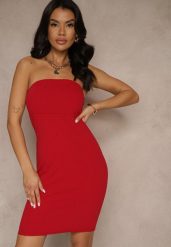 Czerwona Sukienka z Wiskozą Typu Bodycon Ellavira. Czerwone sukienki damskie Renee, l, bez wzorów, z wiskozy, klasyczne, bez kołnierzyka, bez ramiączek, mini, bodycon. Za 89.99 zł.