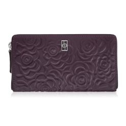 Portfel damski skórzany burgundowy w orientacji poziomej RFID Paolo Peruzzi AL-13-BGD. Czerwone portfele damskie Paolo Peruzzi, ze skóry. Za 89.00 zł.