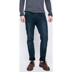 Blend - Jeansy. Niebieskie jeansy męskie Blend, z bawełny. W wyprzedaży za 89.90 zł.