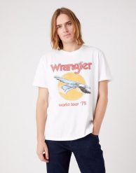 WRANGLER EAGLE TEE MĘSKI T-SHIRT KOSZULKA W70REE989 112321258. T-shirty męskie Wrangler, m, bez wzorów, bez kołnierzyka, bez ramiączek. Za 69.99 zł.