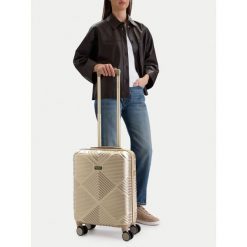 Walizka kabinowa Nine West. Żółte walizki damskie Nine West, bez wzorów. Za 299.99 zł.