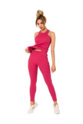 Prążkowane Legginsy z Logowaną Naszywką - Koralowe. Pomarańczowe legginsy damskie MOE, z aplikacjami, z elastanu. Za 189.89 zł.
