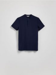 Koszula polo slim fit - granatowy. Niebieskie koszule męskie Reserved, l, bez wzorów, z dzianiny, bez kołnierzyka, bez ramiączek. W wyprzedaży za 69.99 zł.