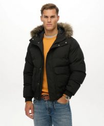 Superdry Everest Hooded Puffer Bomber Jacket — pikowana kurtka z kapturem,. Czarne kurtki męskie Superdry, xl, bez wzorów, z elastanu, z kapturem. Za 596.75 zł.