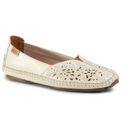 Półbuty Pikolinos. Brązowe półbuty damskie Pikolinos, bez wzorów, bez obcasa, na płaskiej podeszwie, bez zapięcia. Za 489.99 zł.