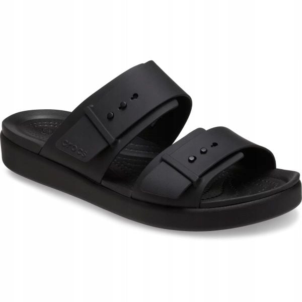 Sandały dla Kobiet Crocs Brooklyn Buckle Low. Czarne sandały damskie Crocs, bez wzorów, z materiału, bez obcasa, na obcasie, bez zapięcia. Za 239.99 zł.