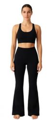 Spodnie Damskie Sportowe BARS Rozszerzane Nogawki Legginsy Czarne Trening. Czarne legginsy damskie BARS, bez wzorów, z dzianiny. Za 39.90 zł.