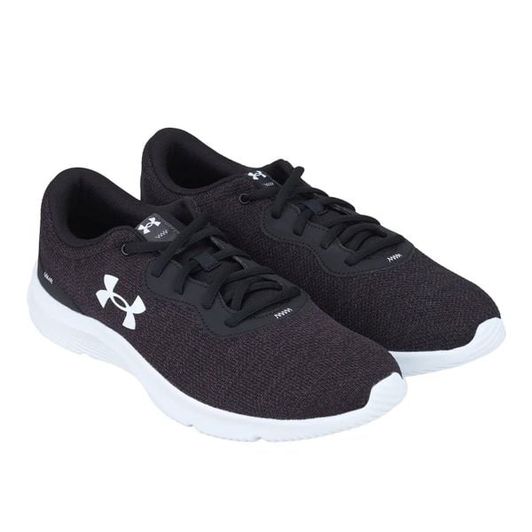 Trampki Męskie. Białe trampki męskie Under Armour, bez wzorów, z gumy, klasyczne, bez zapięcia. Za 231.99 zł.