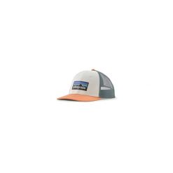 Czapka z daszkiem P-6 Logo Trucker Hat. Czapki damskie Patagonia, na lato, bez wzorów. Za 179.99 zł.