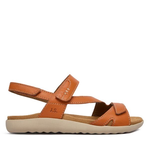 Sandały Josef Seibel. Brązowe sandały damskie Josef Seibel, bez wzorów, bez obcasa, na płaskiej podeszwie, bez zapięcia. Za 312.99 zł.