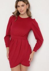 Różowa Sukienka z Marszczeniem i Bufiastymi Rękawami Redenia. Czerwone sukienki damskie Born2be, na spotkanie biznesowe, l, bez wzorów, eleganckie, bez kołnierzyka, bez ramiączek, mini. Za 89.99 zł.