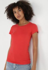 Czerwony T-shirt Nysalphia. Czerwone t-shirty damskie Born2be, l, bez wzorów, z bawełny, klasyczne, bez kołnierzyka, bez ramiączek. Za 29.99 zł.