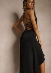 Czarna Sukienka Vices o Rozkloszowanym Kroju z Odkrytymi Plecami i Gorsetowym Wiązaniem Natiere. Czarne sukienki damskie Renee, na imprezę, na lato, l, bez wzorów, eleganckie, bez kołnierzyka, bez ramiączek, maxi, gorsetowe. Za 99.99 zł.