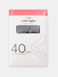 Gładkie rajstopy 40 DEN - czarny. Czarne rajstopy i pończochy Sinsay, bez wzorów. Za 15.99 zł.