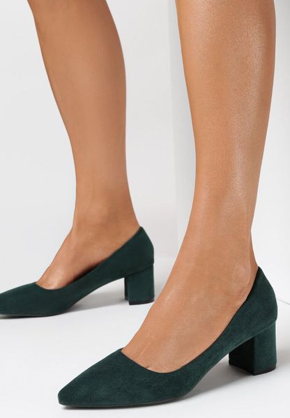 Zielone Klasyczne Czółenka na Obcasie Katrie. Zielone czółenka damskie Born2be, bez wzorów, eleganckie, bez obcasa, na obcasie, bez zapięcia. Za 79.99 zł.