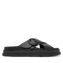 Klapki Pollini. Czarne klapki damskie Pollini, bez wzorów, bez obcasa, bez zapięcia. Za 839.99 zł.