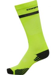 Skarpetki Newline compression. Czarne skarpety męskie Newline, bez wzorów, z materiału. Za 109.20 zł.