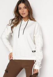 Biała Bawełniana Bluza z Kapturem i Troczkami Vitami. Białe bluzy damskie Born2be, bez wzorów, z bawełny, casualowe, bez ramiączek, z kapturem. Za 99.99 zł.