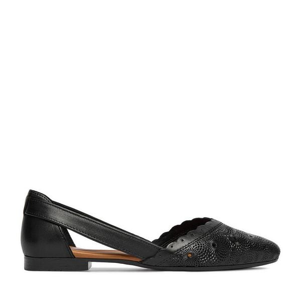 Baleriny Lasocki. Czarne balerinki damskie Lasocki, bez wzorów, bez obcasa, bez zapięcia. Za 159.99 zł.
