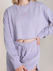 Bluza z haftem - fioletowy. Fioletowe bluzy damskie Sinsay, l, bez wzorów, bez ramiączek, bez kaptura. W wyprzedaży za 24.99 zł.