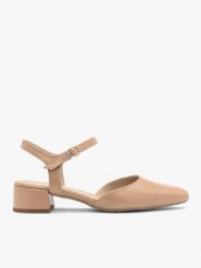 Beżowe czółenka z otwartą piętą. Brązowe czółenka damskie Brawo sp. z o.o., bez wzorów, ze skóry, z otwartym noskiem, bez obcasa, na obcasie, bez zapięcia. Za 379.99 zł.