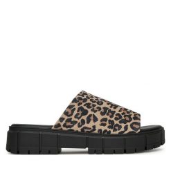 Klapki Tamaris. Brązowe klapki damskie Tamaris, bez wzorów, bez obcasa, bez zapięcia. Za 279.99 zł.