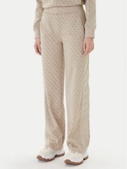 Guess Spodnie dresowe V6RB09 K2042 Beżowy Wide Leg. Brązowe spodnie dresowe damskie Guess, z aplikacjami, z dresówki. Za 479.99 zł.