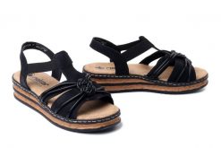 RIEKER 62969-00 black, sandały damskie. Czarne sandały damskie Rieker, bez wzorów, bez obcasa, bez zapięcia. Za 255.92 zł.