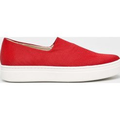 Vagabond - Buty Camille. Czerwone obuwie sportowe damskie Vagabond, bez wzorów, z gumy, bez zapięcia. W wyprzedaży za 259.90 zł.