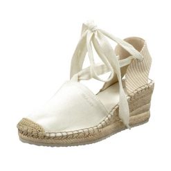 Buty damskie GANT Luliza. Białe obuwie trekkingowe damskie GANT, z bawełny, bez zapięcia. Za 249.99 zł.