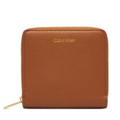 Portfel Calvin Klein. Brązowe portfele damskie Calvin Klein. Za 249.99 zł.