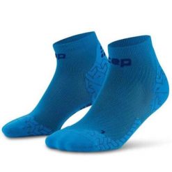 Damskie skarpety kompresyjne sportowe za kostkę low cut Core Run Ultralight CEP. Niebieskie skarpetki damskie CEP, bez wzorów, z elastanu. Za 79.00 zł.