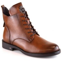 Botki damskie sznurowane i na zamek brązowe Potocki SZ12179. Brązowe botki damskie POTOCKI, bez wzorów, ze skóry ekologicznej, bez obcasa, bez zapięcia. Za 99.99 zł.
