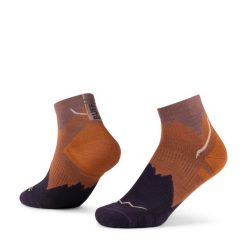 Skarpety turystyczne Buff Merino LIghtweight Quarter Sock LWQ3. Brązowe skarpety męskie Buff, bez wzorów, z elastanu. Za 99.99 zł.