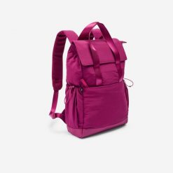 Plecak z kieszenią na laptopa 10 L. Zielone plecaki męskie Decathlon, bez wzorów, z materiału. W wyprzedaży za 79.99 zł.