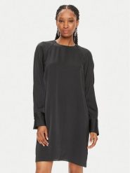 Calvin Klein Sukienka codzienna K20K207160 Czarny Regular Fit. Czarne sukienki damskie Calvin Klein, na co dzień, bez wzorów, z syntetyku, bez kołnierzyka, bez ramiączek, proste. Za 949.99 zł.