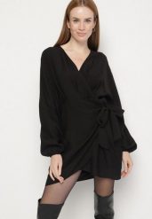 Czarna Wiskozowa Sukienka Kopertowa z Wiązaniem i Bufiastymi Rękawami Onevia. Czarne sukienki damskie Born2be, na co dzień, l, bez wzorów, z poliesteru, klasyczne, bez kołnierzyka, bez ramiączek, mini, kopertowe. Za 149.99 zł.